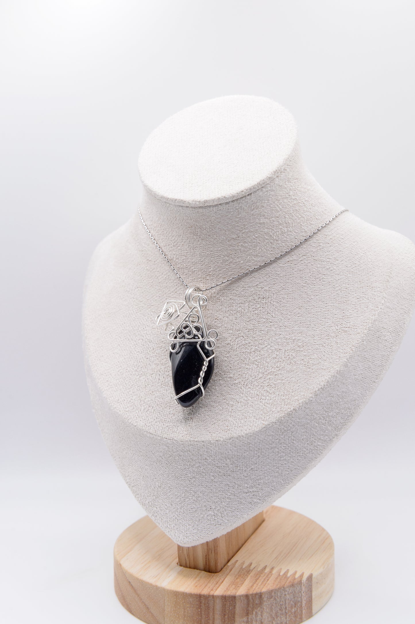Negru Obsidian
