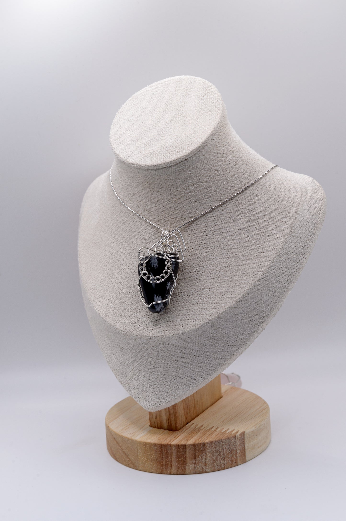 Fulgerul de Obsidian