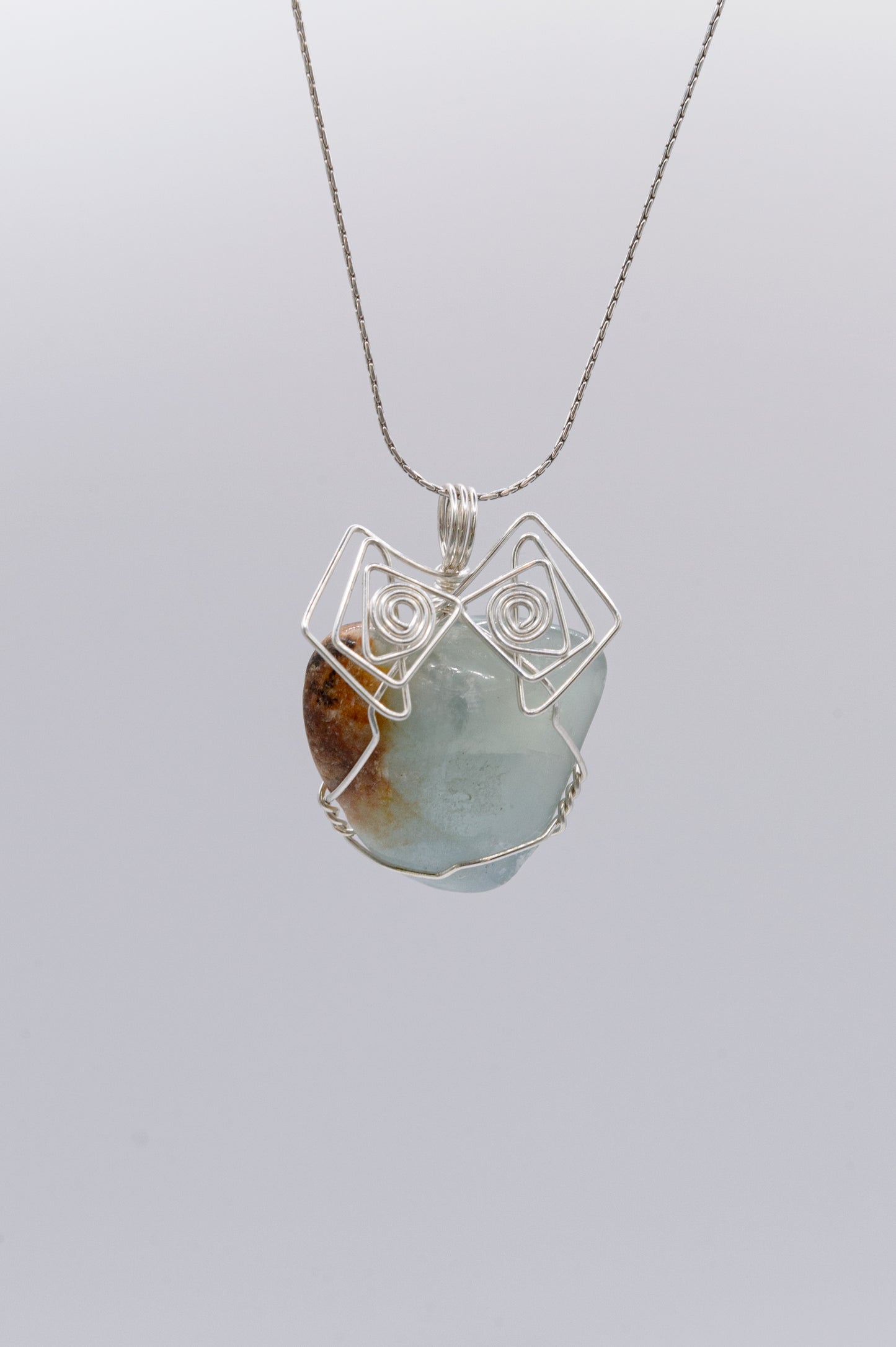 Onyx albastru
